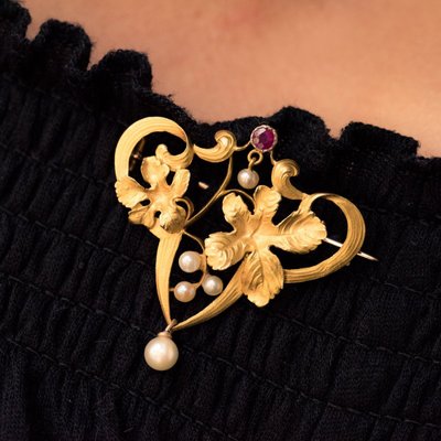 Jugendstil Rubin Perlen Brosche