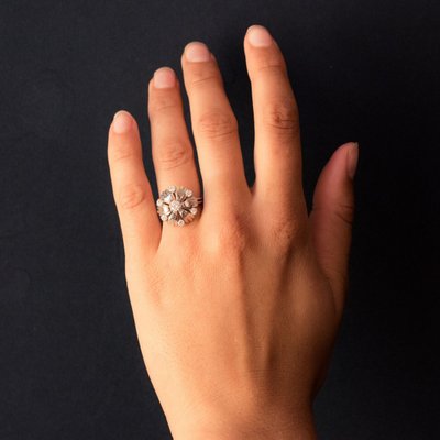 Ring Petalen Weißgold Diamanten