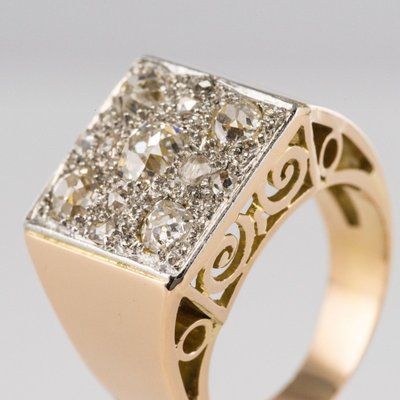 Art Deco Ring mit Diamanten besetzt