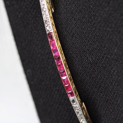 Spilla Art Déco in rubini e diamanti