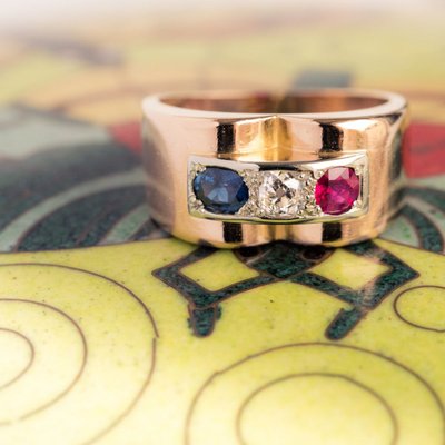 Bague Tank Patriotique Saphir Diamant Rubis