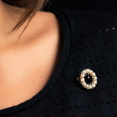 Antike Brosche Runde Feine Perlen Und Diamanten