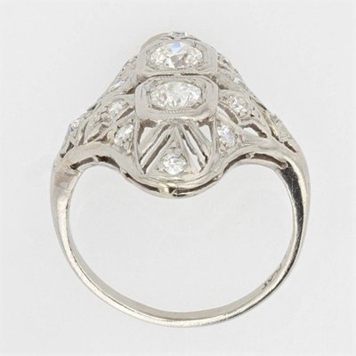Anello con diamante Art Déco traforato