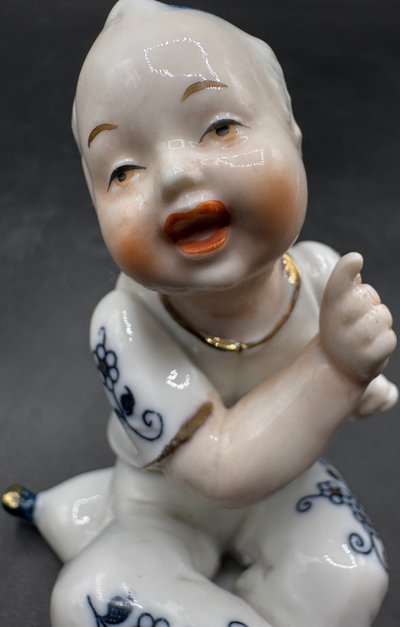 PORCELAIN SUBJECT