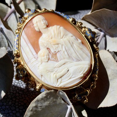 Broche Camée Ancienne Et Son émail Bleu