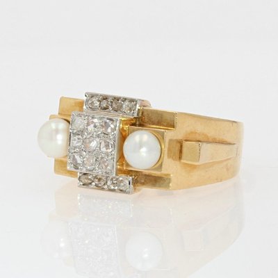 Fine Pearl Tank Diamond Ring