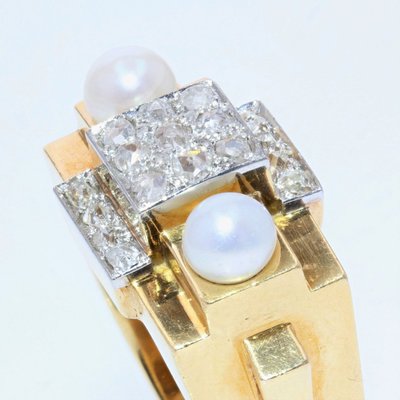 Fine Pearl Tank Diamond Ring