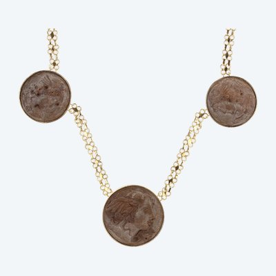 Necklace Cameos On Lava Stones And Gold