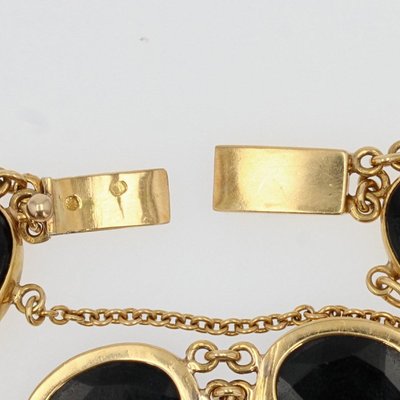 Bracelet En Or Et Intailles De Guerriers Casqués