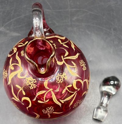 ALCOHOL DECANTER