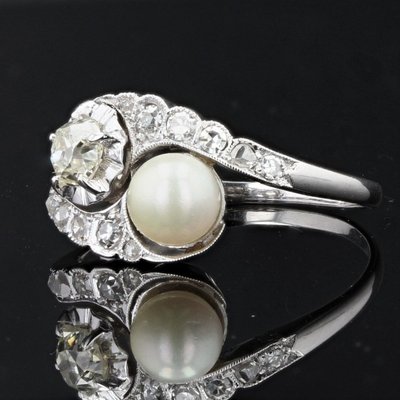 Antiker „You and Me“-Ring mit Perlen und Diamanten