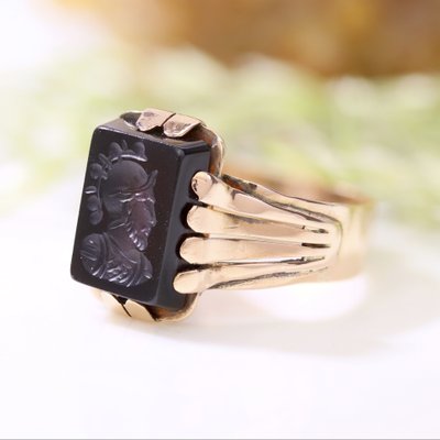 Bague Ancienne En Or Et Intaille