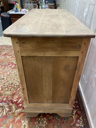 Buffet Louis Philippe Ära in Aero Oak -Löschen