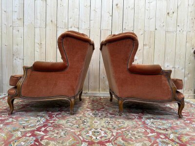 Pair of Louis XV style shepherdesses