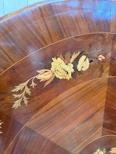 Dining table - Tilted Guéridon in Napoleon III style marquetry