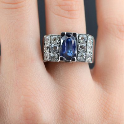 Platinum Sapphire Diamond Art Deco Ring