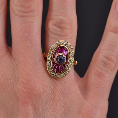 Bague Rubis Saphirs Diamants Style Art Déco
