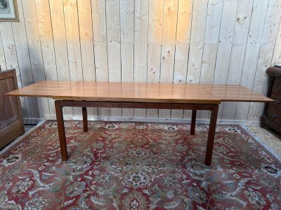 Mahogany Scandinavian style dining table