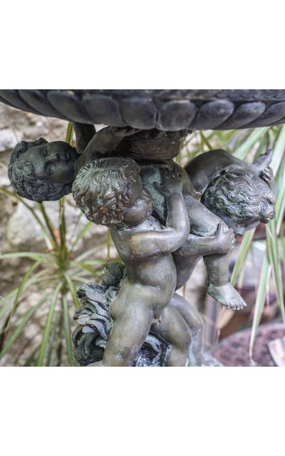 BRONZE PUTTI FOUNTAIN