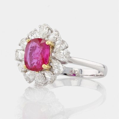 Bague Saphir Rose Et Diamants Taillés En Poire