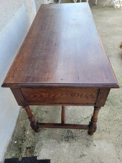 scrivania in rovere con 5 cassetti