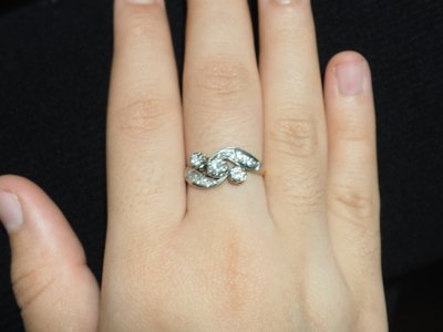 Antiker zweifarbiger Gold- und Diamantring