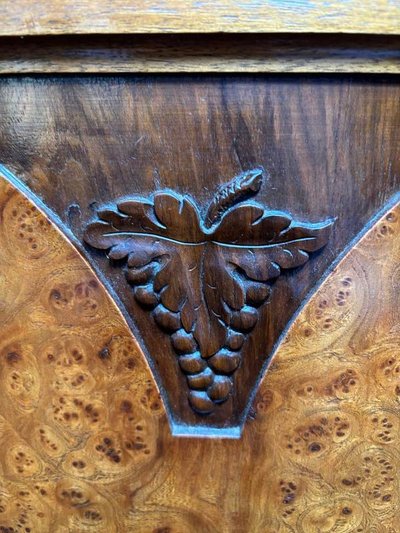 Art Nouveau -Buffet und -dienst, der Georges Novak zugeschrieben wird