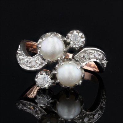 Antiker „You and Me“-Ring mit Perlen und Diamanten