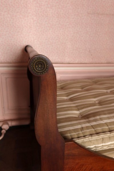 19th century Restoration bed