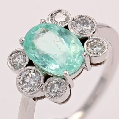 Paraiba-Turmalin- und Diamantring