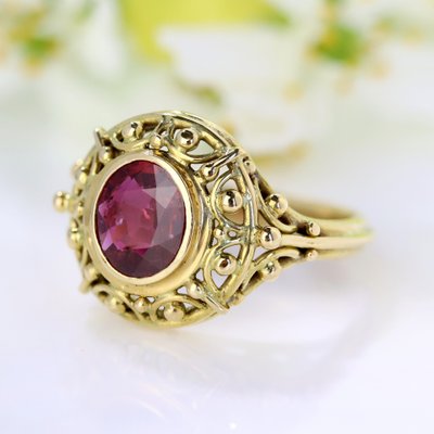 Bague Ancienne Rubis Naturel Et Or Jaune