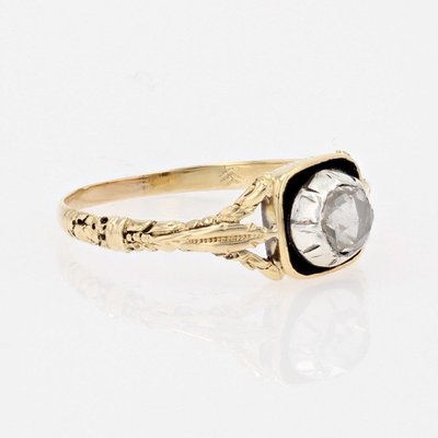 Antiker Diamant-Solitär mit schwarzem Emaille und Gold