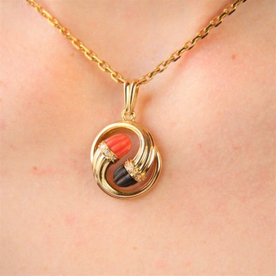 Pendentif Diamants Corail ébène Or