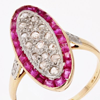 Anello antico con diamanti e rubino Navette