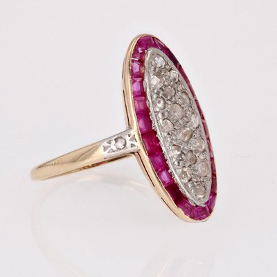 Anello antico con diamanti e rubino Navette