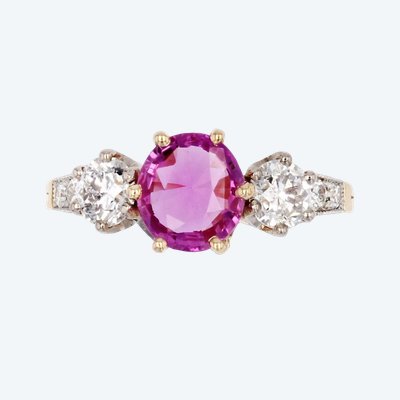 Ring mit rosa Saphir und Diamant in Platingold