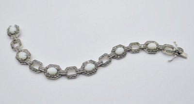 Bracelet Art-Déco, argent et opales. 