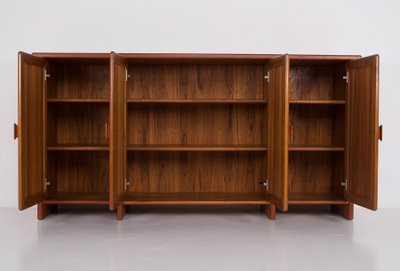 Credenza danese a quattro ante