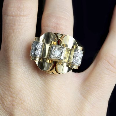 Anello antico con diamanti degli anni '40