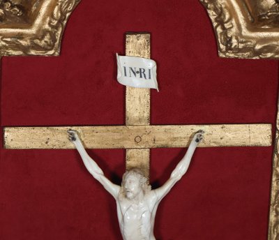 Provençal ivory Christ from the Regency period, early 18th century