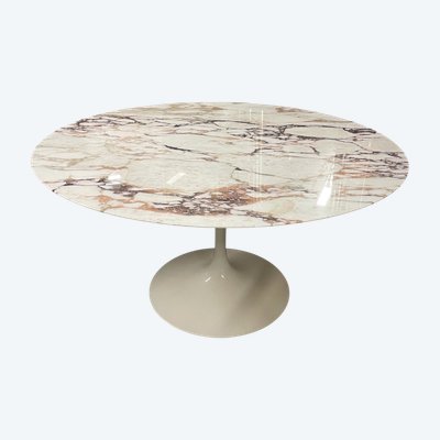 Knoll Eero Saarinen Tisch Tulpenmodell aus Marmor 137 cm