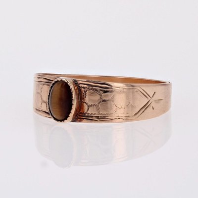 Anello in oro rosa antico con occhio di tigre