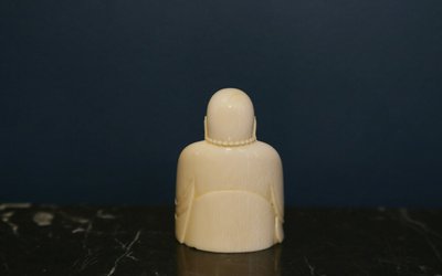 Buddha del XIX secolo, avorio