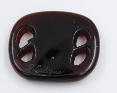 "Serpents" pendant signed R Lalique in brown glass