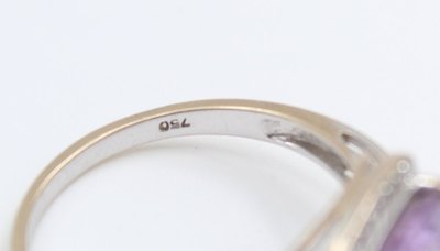 Bague en Or gris 18k Améthyste taille coussin et de diamants