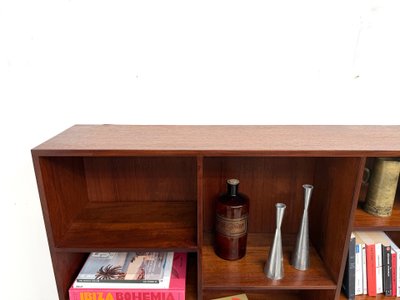 Bücherregal-Side aus Teakholz und Messing