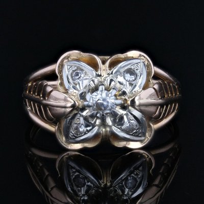 Anello vintage con piuma e trifoglio in oro rosa
