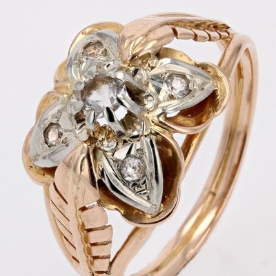 Anello vintage con piuma e trifoglio in oro rosa