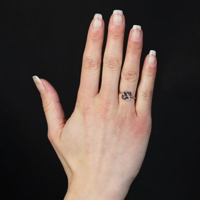 Antiker Diamant- und Saphir-Verschlussring