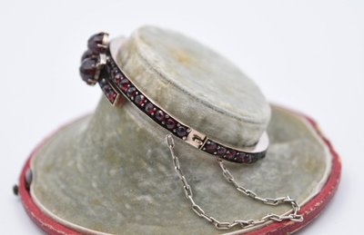 Ancien Bracelet En Grenat Et Argent